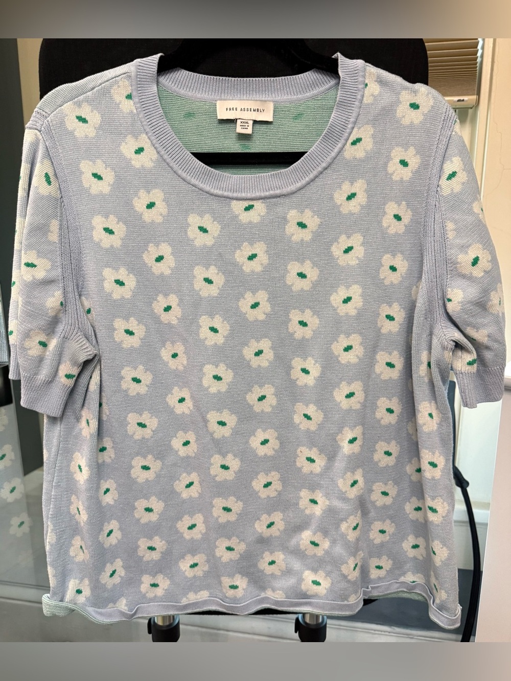Free Assembly | Light Blue Floral Knit Top | 3XL